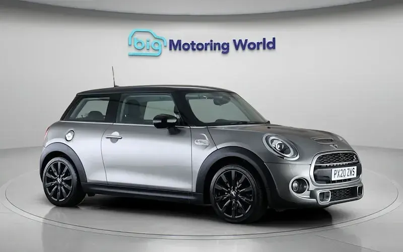 Used Mini Cooper S Exclusive 192 HP (141 kW) 2020 Silver Hatchback
