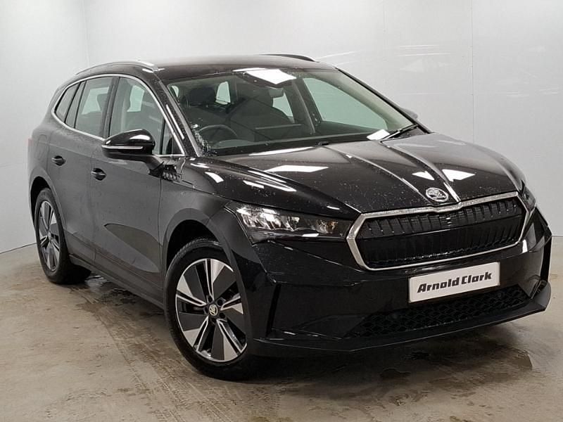 Used Skoda Enyaq iV Loft 150 kW (204 HP) 2023 Black SUV