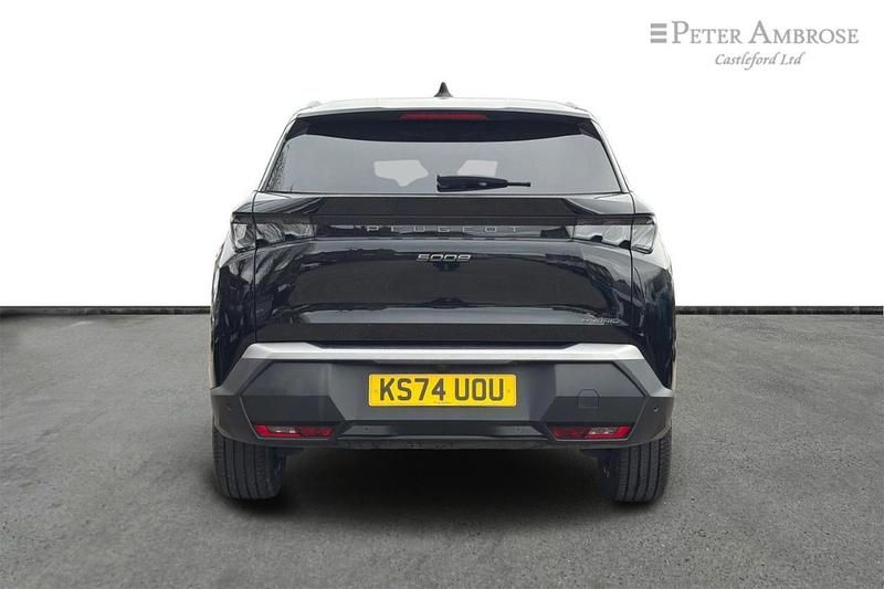 Used Peugeot 5008 GT 134 HP (98 kW) 2024 Black SUV