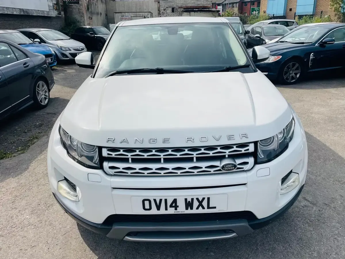 Used Land Rover Range Rover evoque Prestige 2014 White SUV