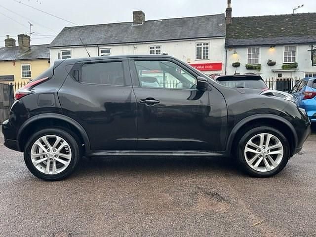 Used Nissan Juke N-Connecta 110 HP (80 kW) 2017 Black SUV