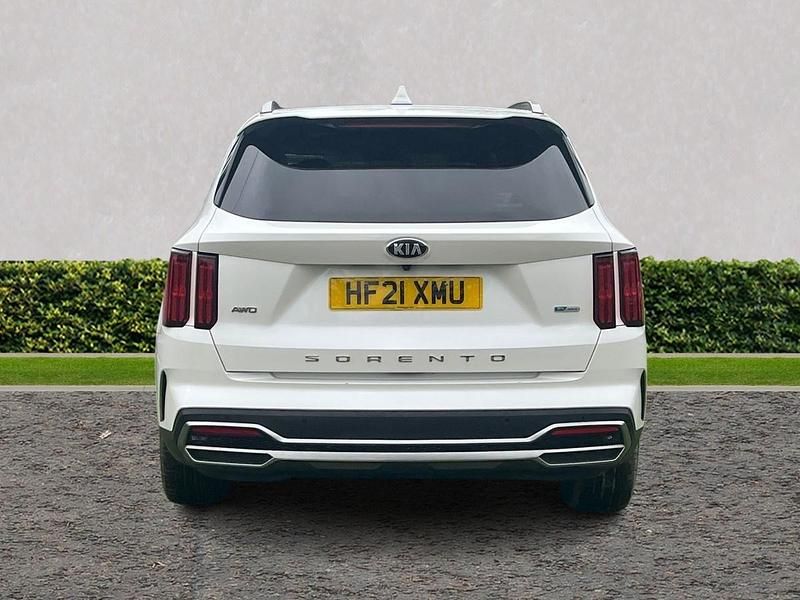 Used Kia Sorento 2021 White SUV