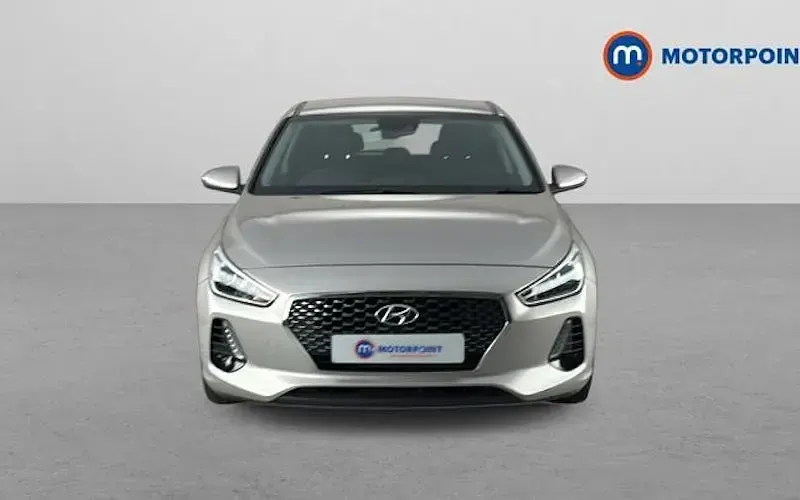 Used Hyundai i30 SE 120 HP (88 kW) 2020 Hatchback