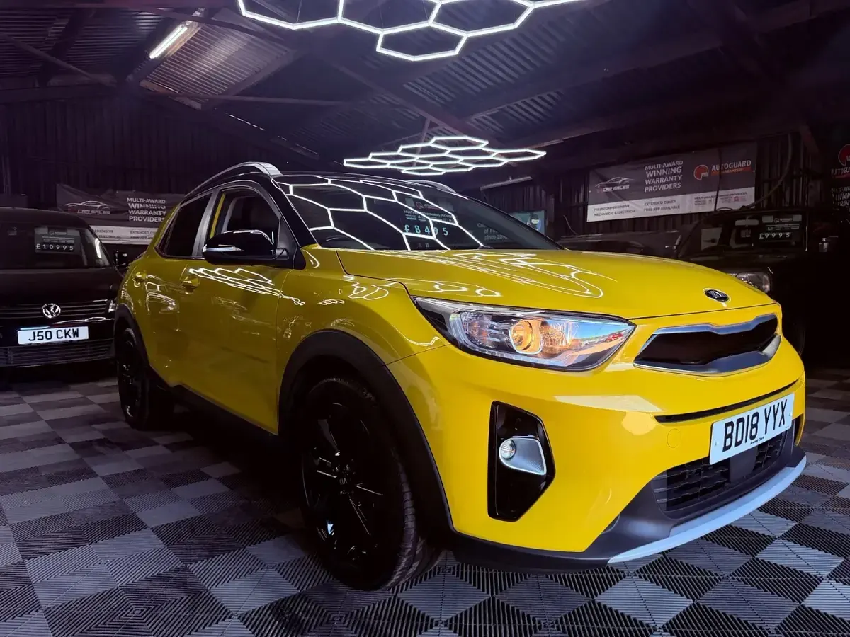 Used Kia Stonic First Edition 2018 Yellow SUV