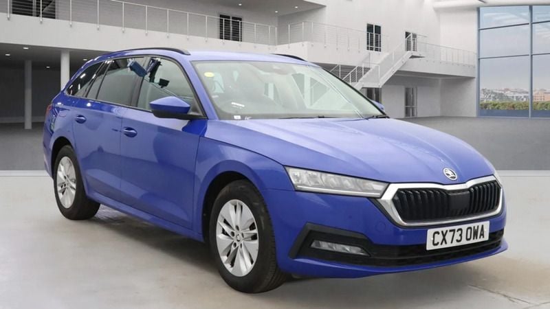 Blue Used 2023 Skoda Octavia SE Technology Estate | £19,399 (Good price) - Image 1/2