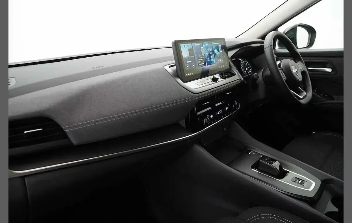 New Nissan Qashqai Acenta Premium 205 HP (150 kW) 2026 Grey SUV
