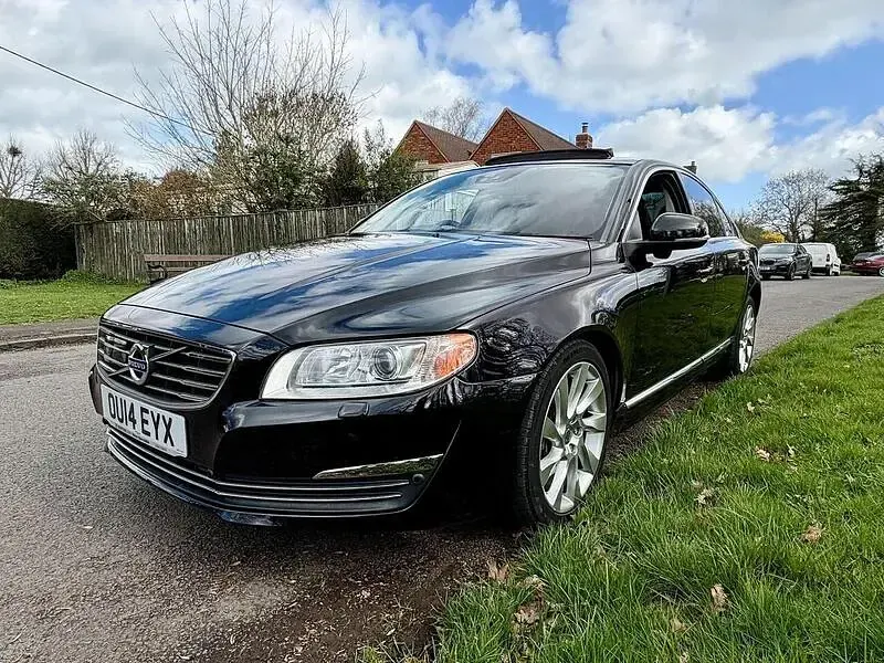 Used Volvo S80 SE Lux 304 HP (223 kW) 2026 Black Sedan