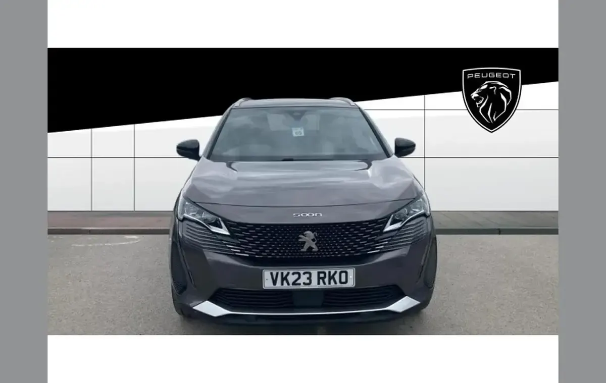 Second-hand Peugeot 5008 GTi 131 CP (96 kW) 2023 Gri SUV
