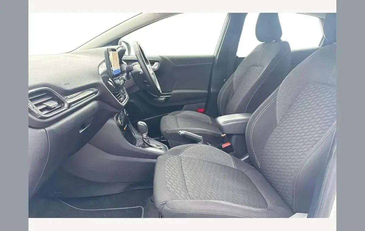 Begagnad Ford Puma Titanium 125 HK (91 kW) 2022 Vit SUV
