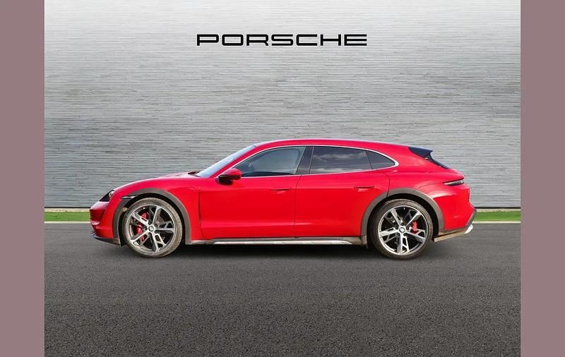 Used Porsche Taycan Cross Turismo 414 kW (563 HP) 2022 Red Estate