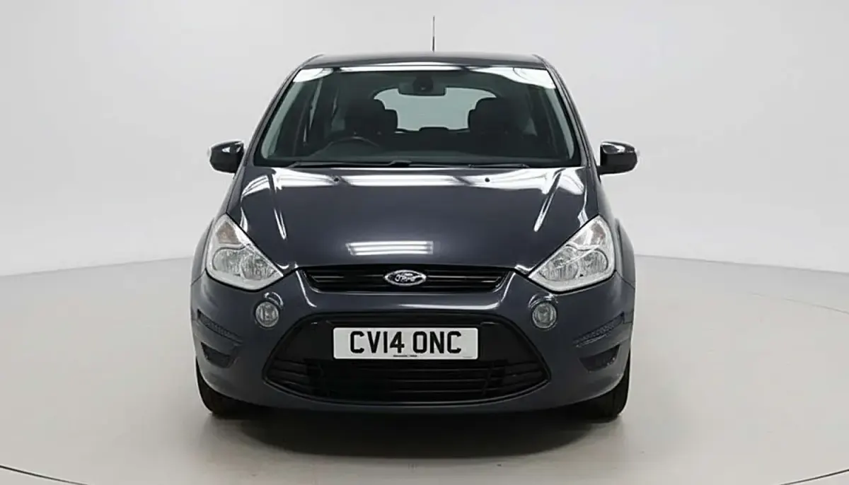 Used Ford S-MAX Zetec 140 HP (102 kW) 2014 Grey MPV
