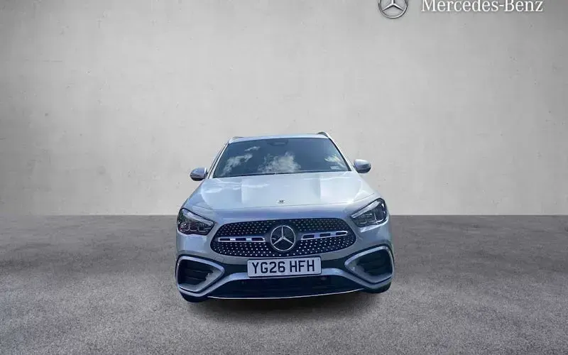 New Mercedes GLA200 AMG line 150 HP (110 kW) 2026 Silver SUV