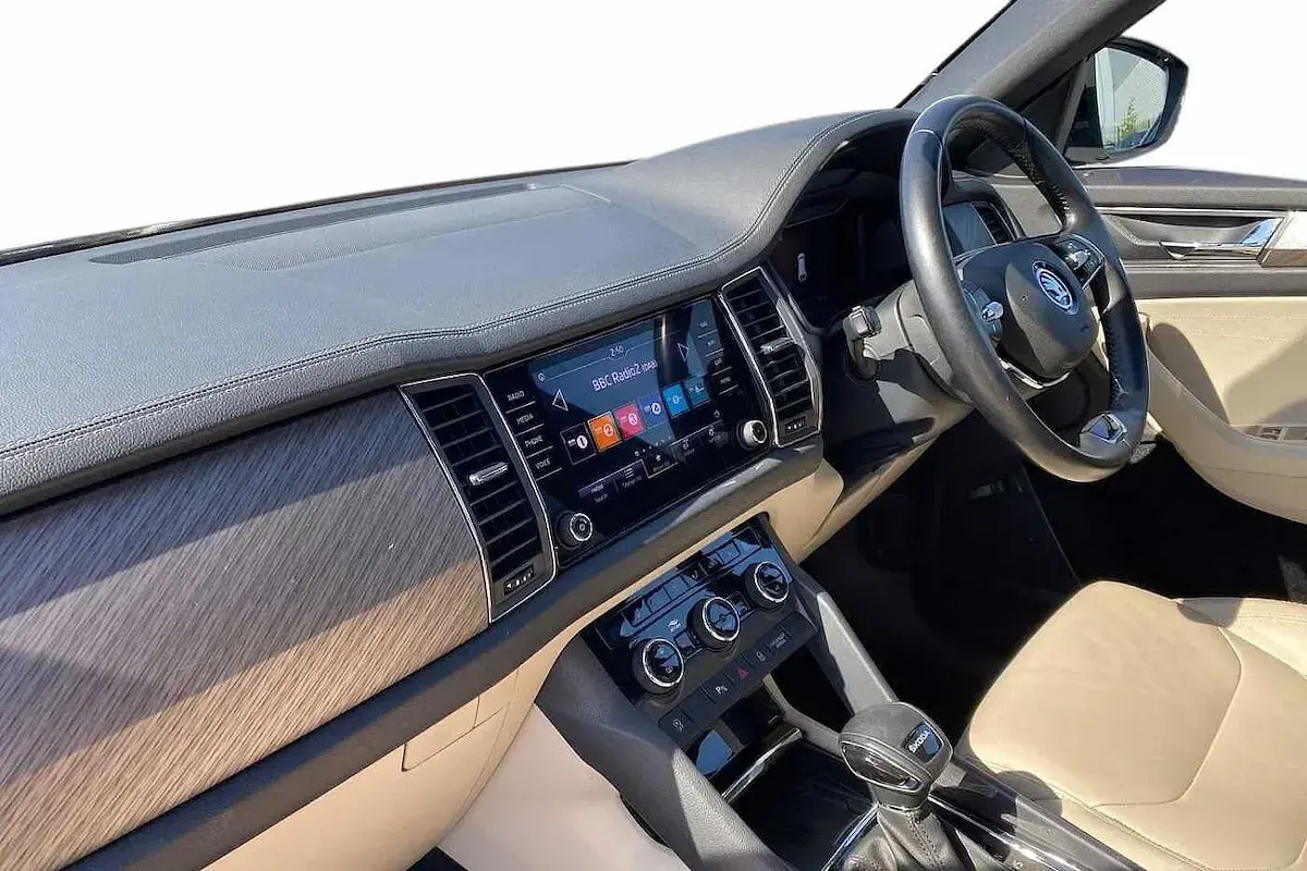 Used Skoda Kodiaq SE L Executive 110 HP (80 kW) 2022 Black magic pearl effect SUV