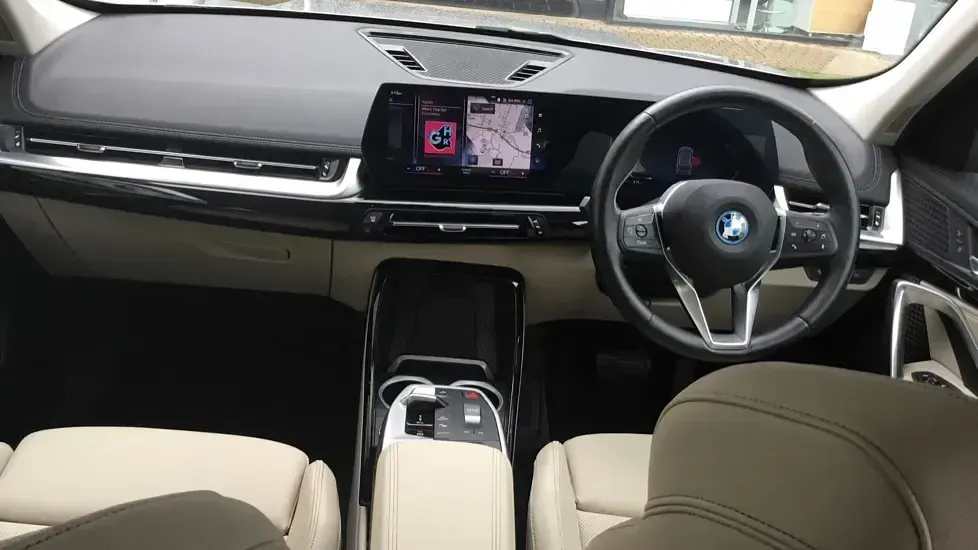 Used BMW X1 xLine 242 HP (177 kW) 2023 Silver SUV
