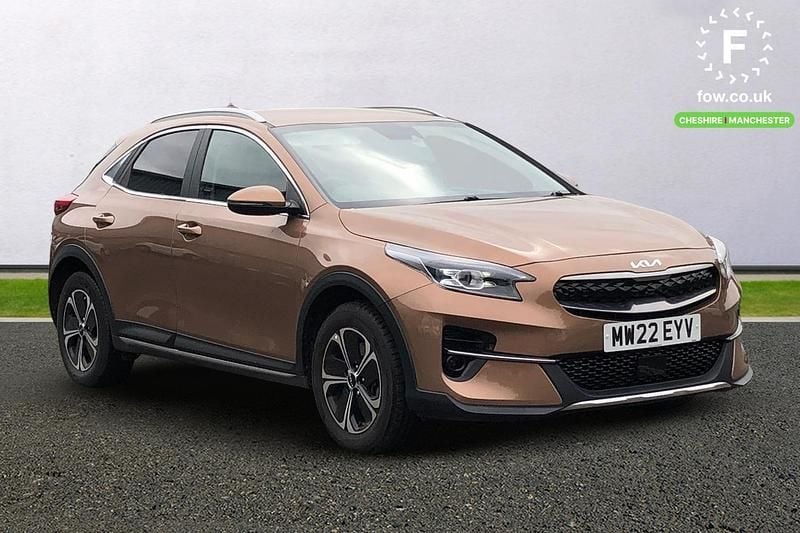 Bronze Used 2022 Kia XCeed 3 SUV | £15,699 (Fair price) - Image 1/3