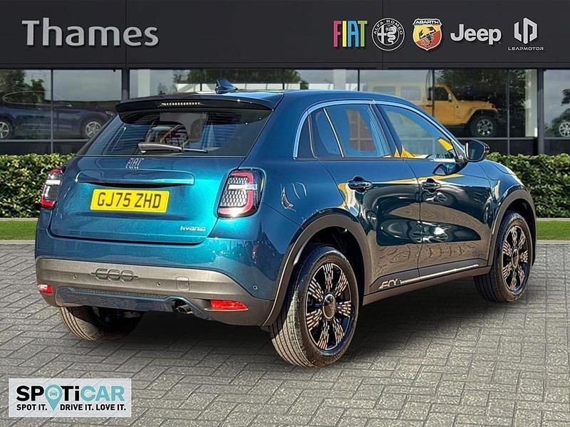 New Fiat 600 S 99 HP (72 kW) 2025 Green SUV