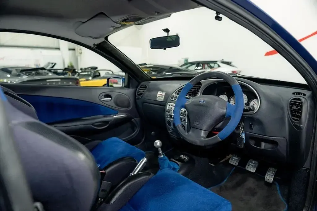 Used Ford Puma 125 HP (91 kW) 2000 Blue Hatchback