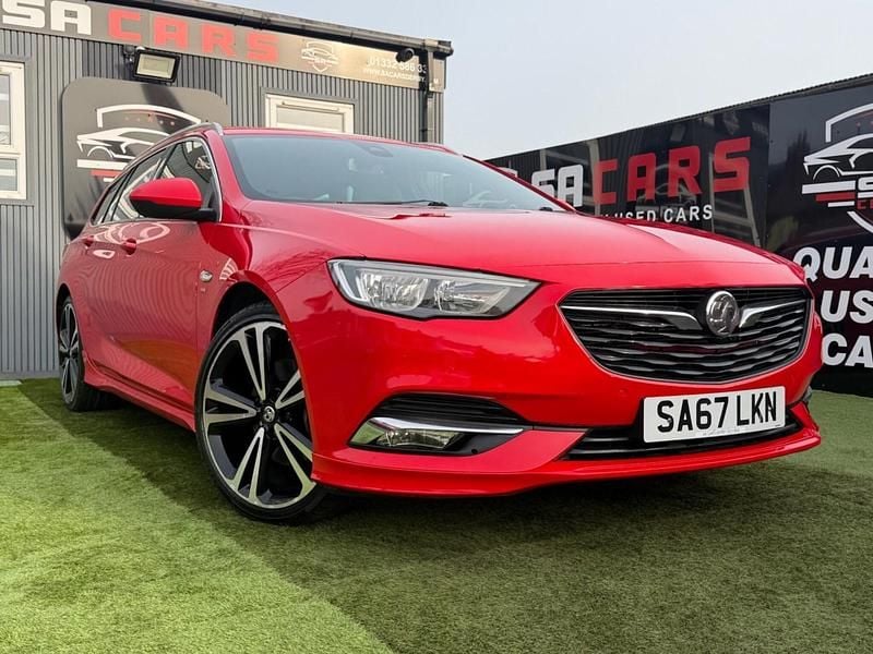 Used Vauxhall Insignia SRi 170 HP (125 kW) 2017 Red Estate