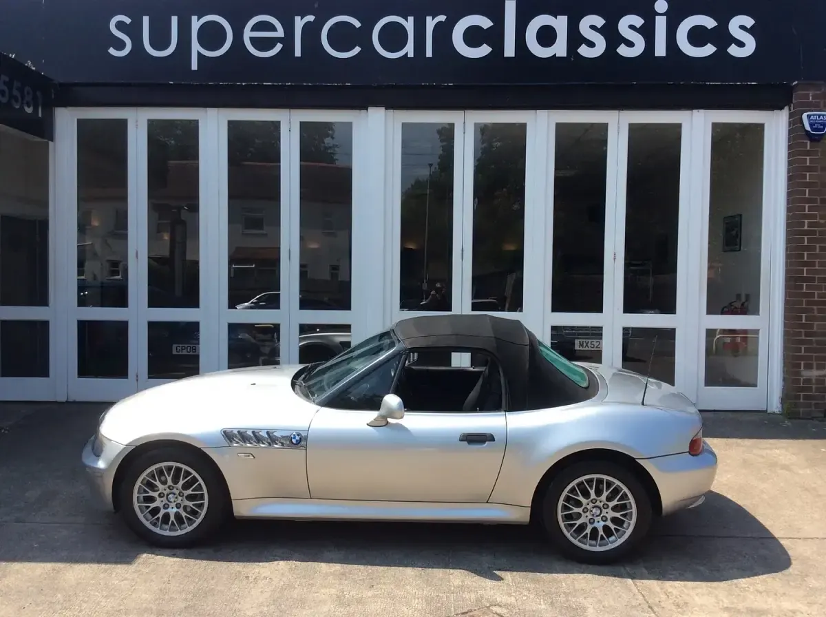 Used BMW Z3 118 HP (86 kW) 1999 Silver Cabriolet
