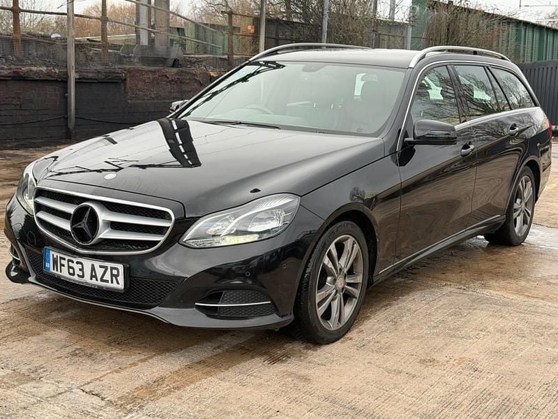 Used Mercedes E220 SE 2013 Black Estate