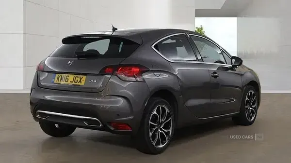 Used DS Automobiles DS4 Prestige 150 HP (110 kW) 2016 Grey Hatchback