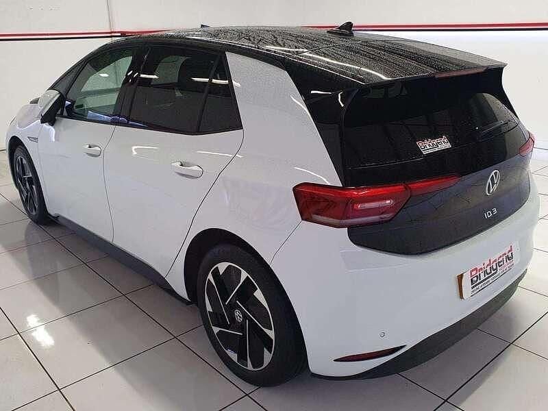 Used VW ID.3 Pro Performance 150 kW (204 HP) 2022 White Hatchback