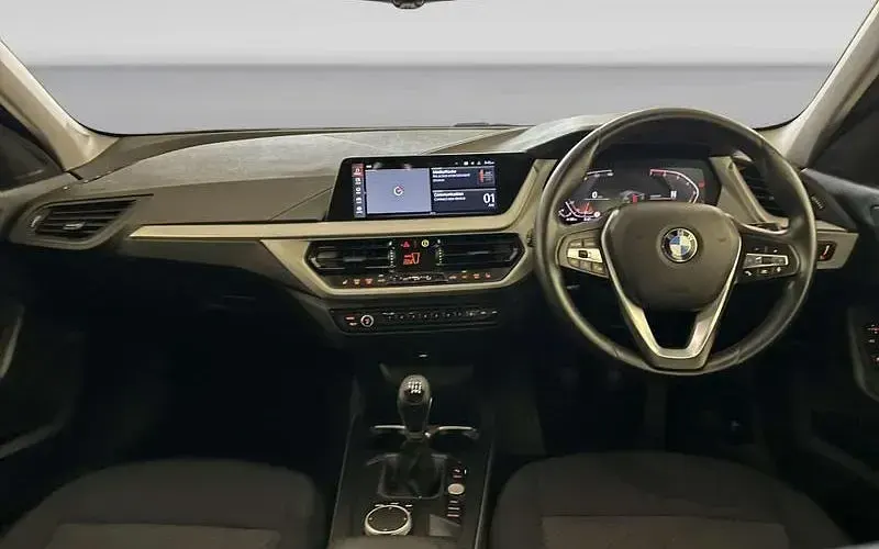 Used BMW 118 Comfort Edition 136 HP (100 kW) 2024 Hatchback