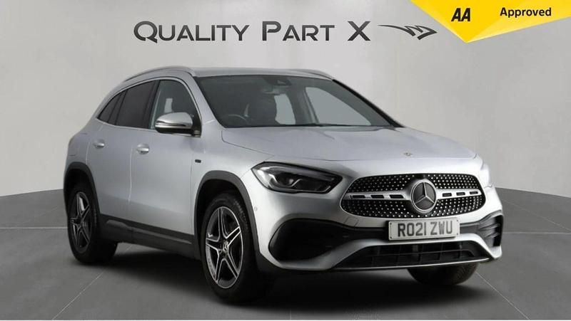 Used Mercedes GLA250 Exclusive 2021 Silver SUV