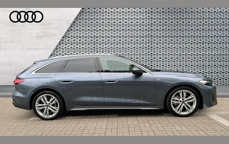Used Audi A5 S-Line 148 HP (108 kW) 2025 Blue Estate