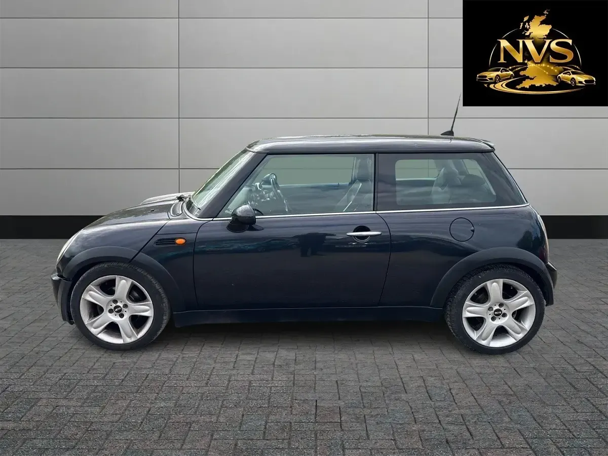 Używany Mini Cooper Hatch 2006 Czarny Hatchback