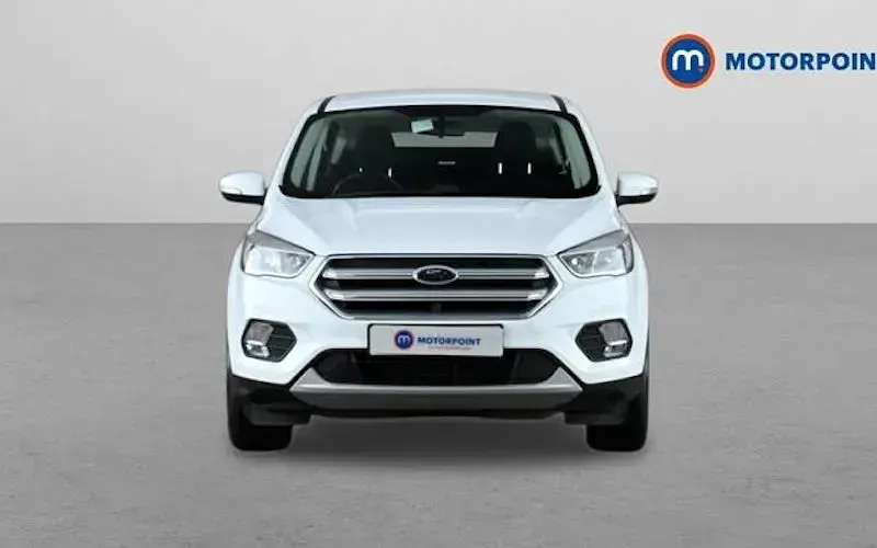 Used Ford Kuga Zetec 150 HP (110 kW) 2018 White SUV