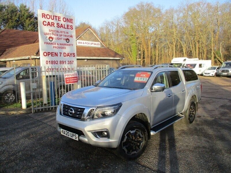 Silver Used 2020 Nissan Navara Tekna Pickup | £12,995 (Good price) - Image 1/4