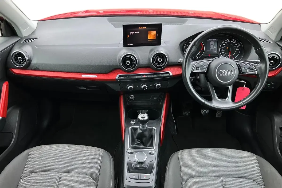 Used Audi Q2 Sport 116 HP (85 kW) 2018 Red SUV