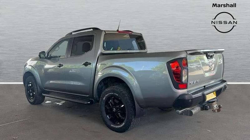 Used Nissan Navara N-Guard 190 HP (139 kW) 2020 Grey Pickup