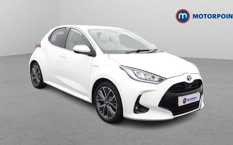 Used Toyota Yaris Hybrid 116 HP (85 kW) 2024 Hatchback
