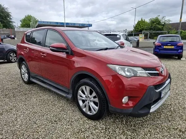 Used Toyota RAV4 150 HP (110 kW) 2013 Red SUV