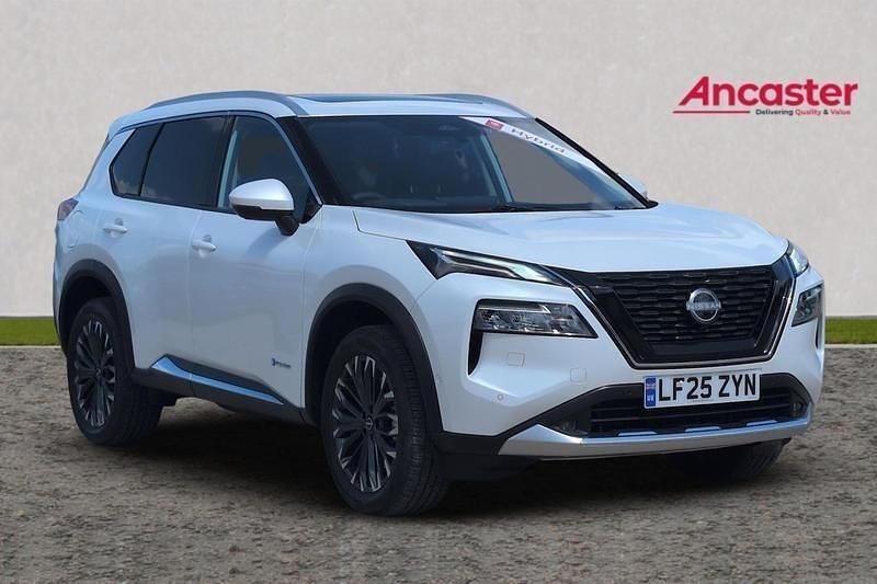 Pearl pearl white New 2025 Nissan X-Trail Tekna SUV | £35,775 (Super price) - Image 1/4