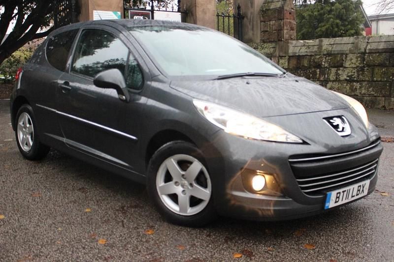 Grey Used 2011 Peugeot 207 Sport Hatchback | £2,195 (Fair price) - Image 1/4