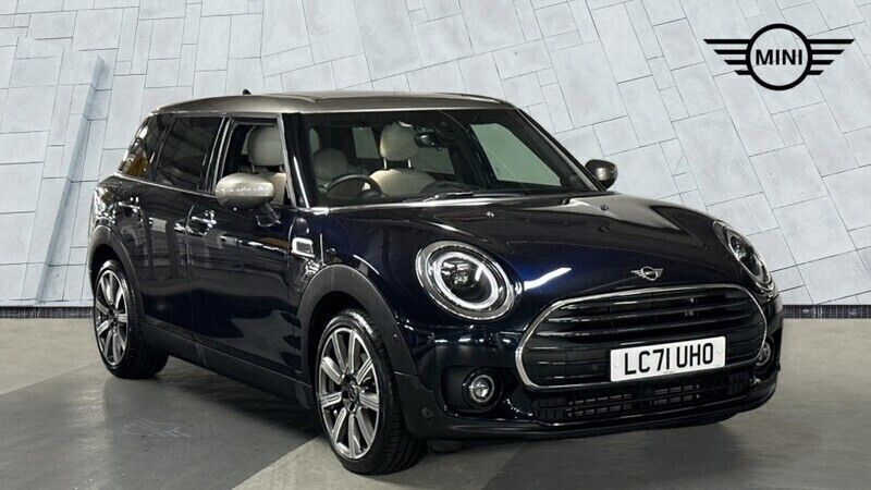 Black Used 2021 Mini Cooper Clubman Exclusive Estate | £21,990 (A bit pricey) - Image 1/4
