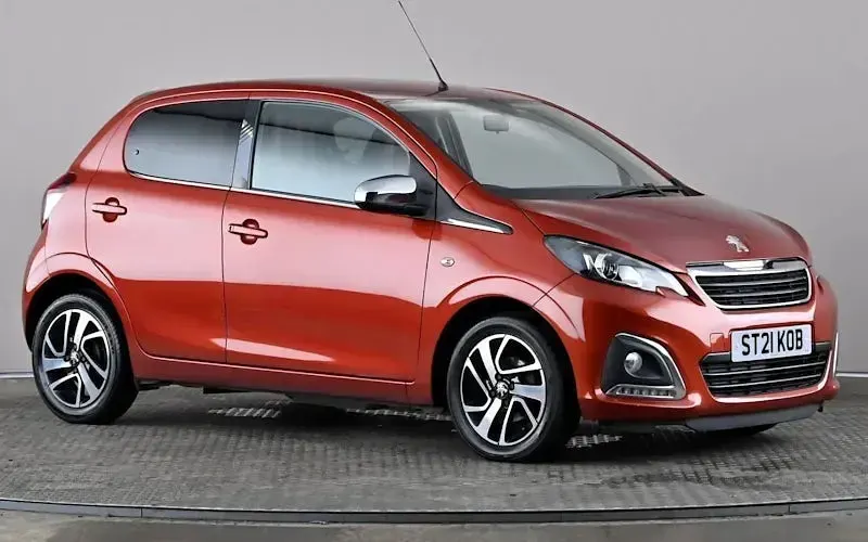 Used Peugeot 108 Collection 72 HP (52 kW) 2021 Hatchback
