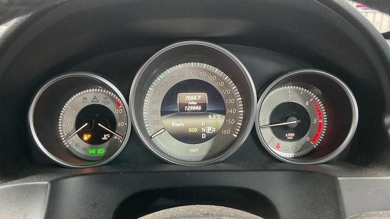 White Used 2014 Mercedes E220 AMG Coupe | £4,999 (Fair price) - Image 1/2