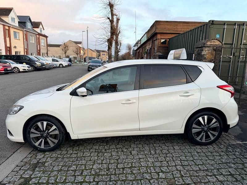 Used Nissan Pulsar Tekna 110 HP (80 kW) 2015 White Hatchback