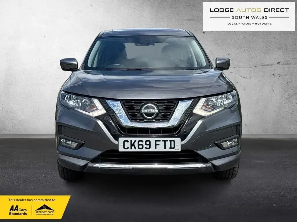 Used Nissan X-Trail Acenta Premium 160 HP (117 kW) 2019 Grey SUV