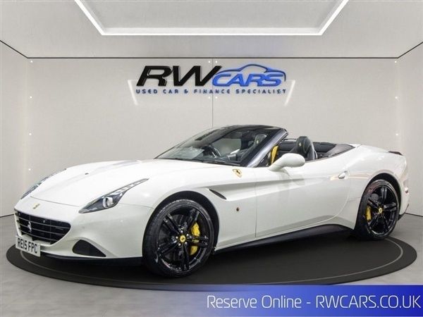 White Used 2015 Ferrari California Cabriolet | £83,987 (Expensive) - Image 1/1