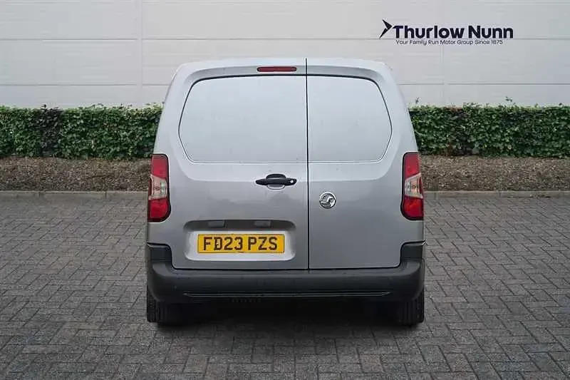 Used Vauxhall Combo 100 HP (73 kW) 2023 Grey MPV