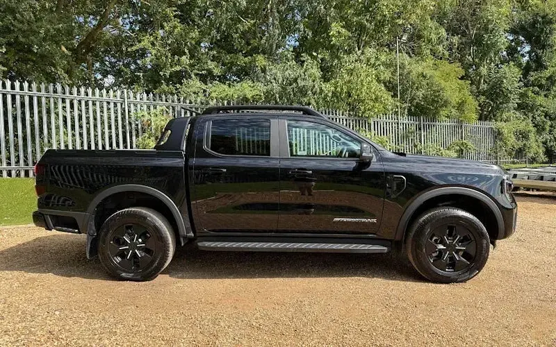 Used Ford Ranger 281 HP (206 kW) 2025 Black Pickup