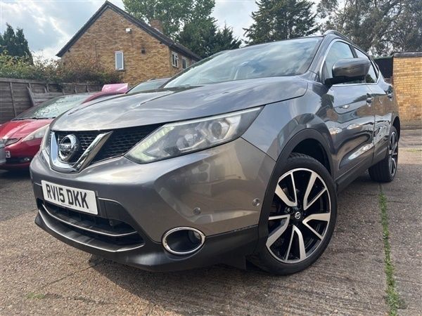 Storm grey Used 2015 Nissan Qashqai S SUV | £5,995 (Fair price) - Image 1/1