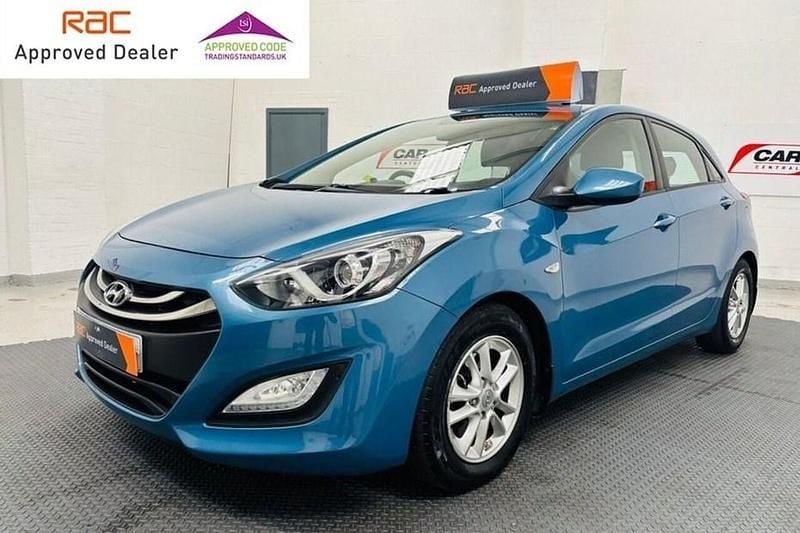 Blue Used 2014 Hyundai i30 Active Hatchback | £4,000 (Good price) - Image 1/1