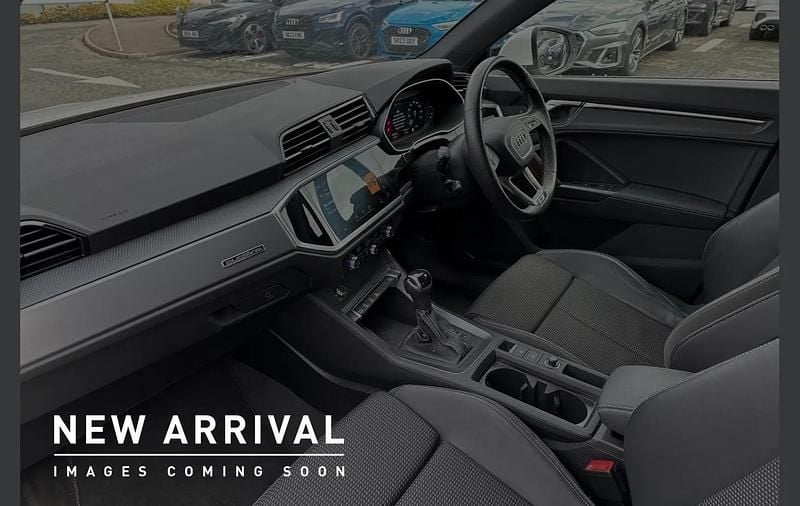 Used Audi Q3 S-Line 187 HP (137 kW) 2022 White SUV