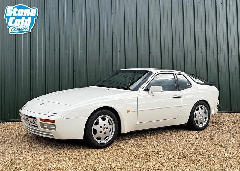 Used Porsche 944 S2 1991 White Coupe
